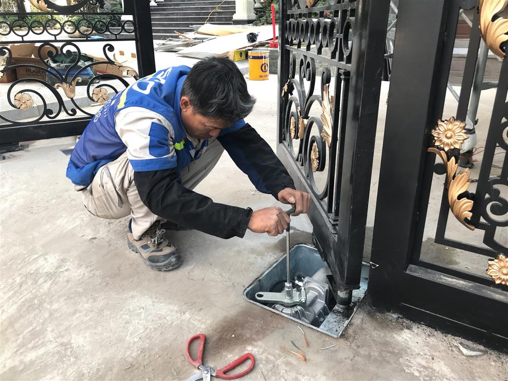 Cách sử dụng motor cổng